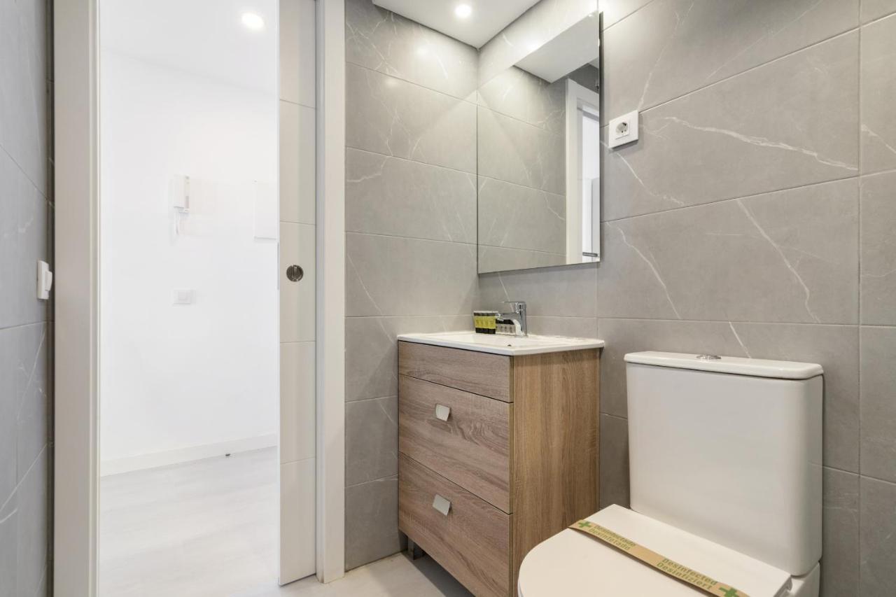 Apartamentos Reformados En Madrid Rio Exteriér fotografie